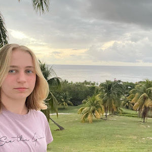 Meet your Posher, Hailey